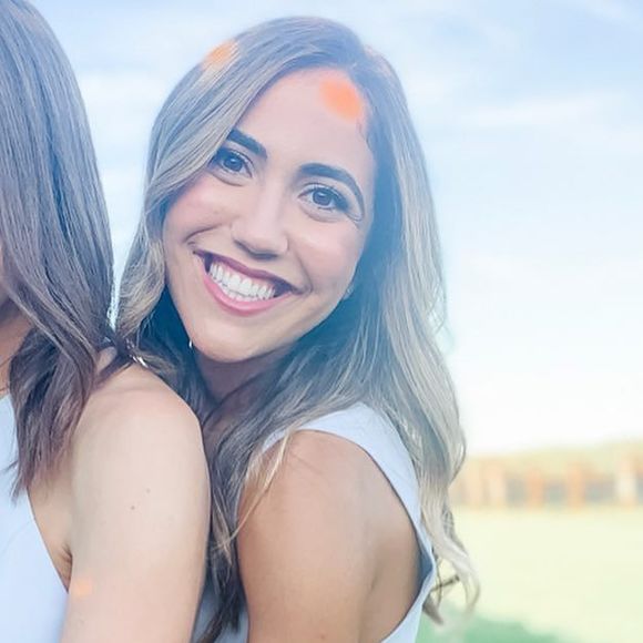 Meet your Posher, Jess - Picture 1 of 1